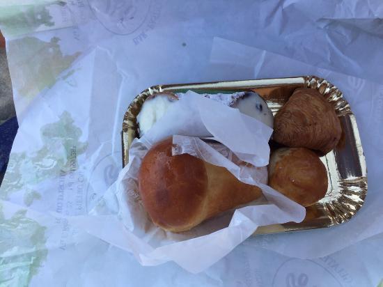 Pasticceria Bar Gelateria F. Lli Calise